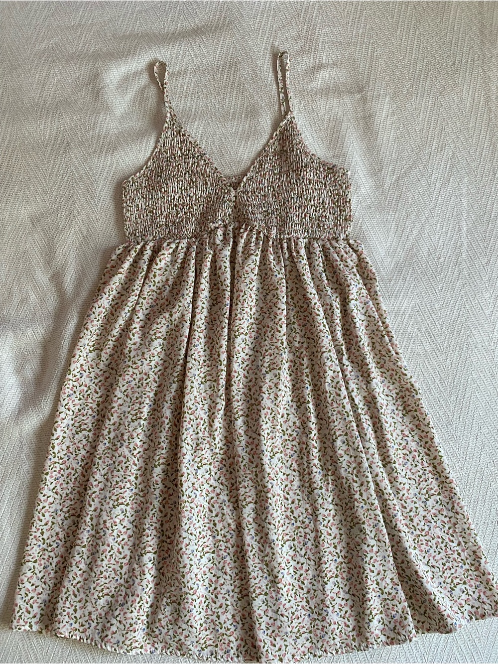 Feminine SHEIN Cream Floral Midi Dress with Pink Florals and Green leaves size 6